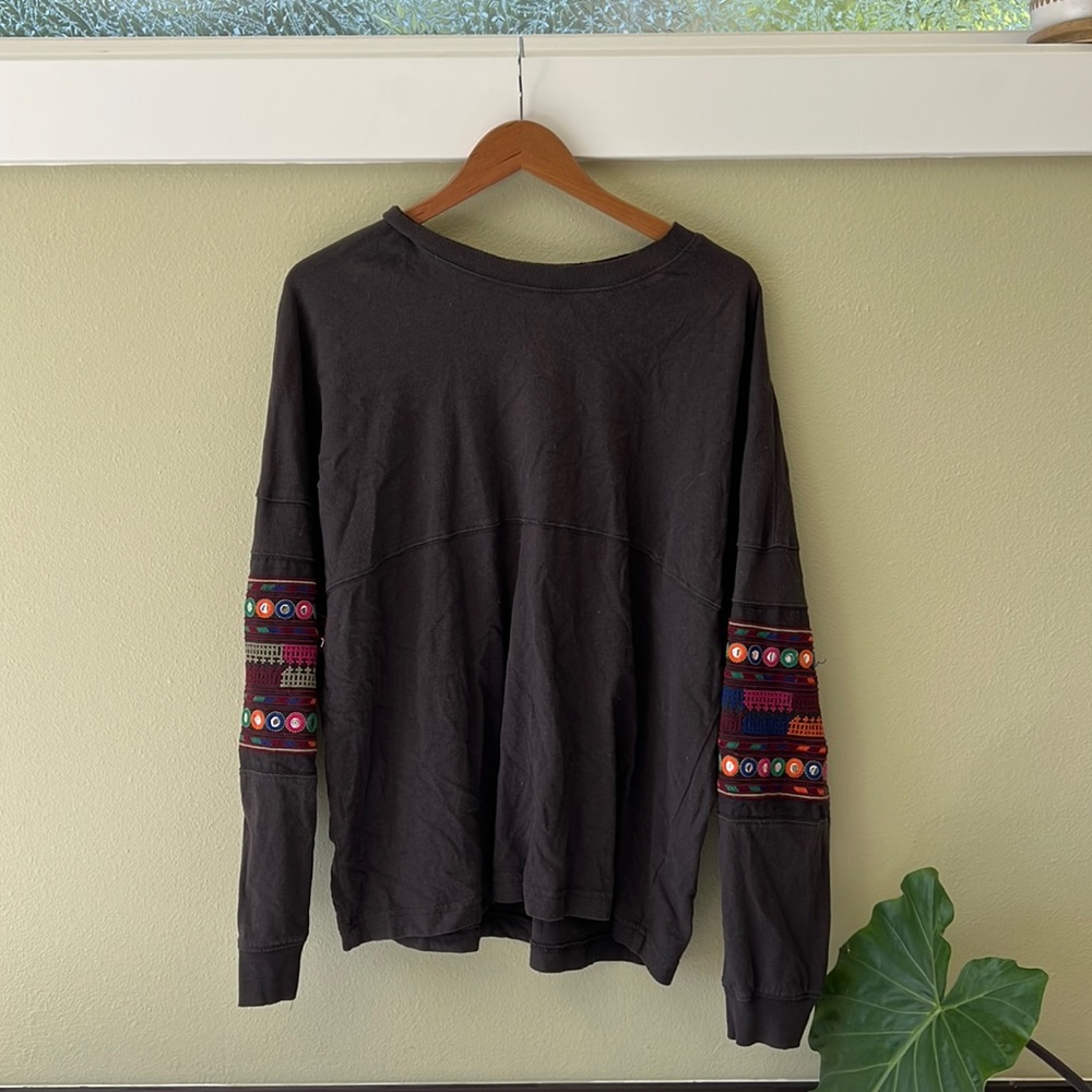 Urban Outfitters long sleeve pattern